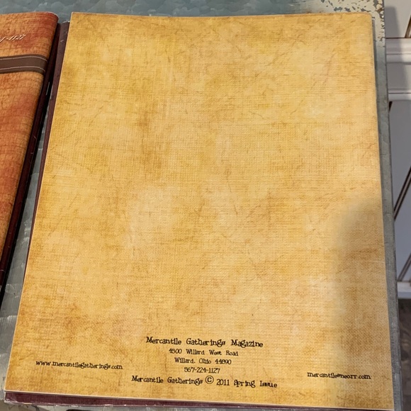 Rustic Home Decor Magazine Set - Picture 9 of 11